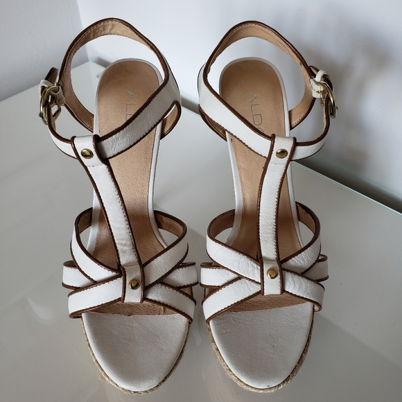 Aldo Vintage Leather Strappy High Heels White Tan Trim Women's Size 9 - Picture 2 of 5